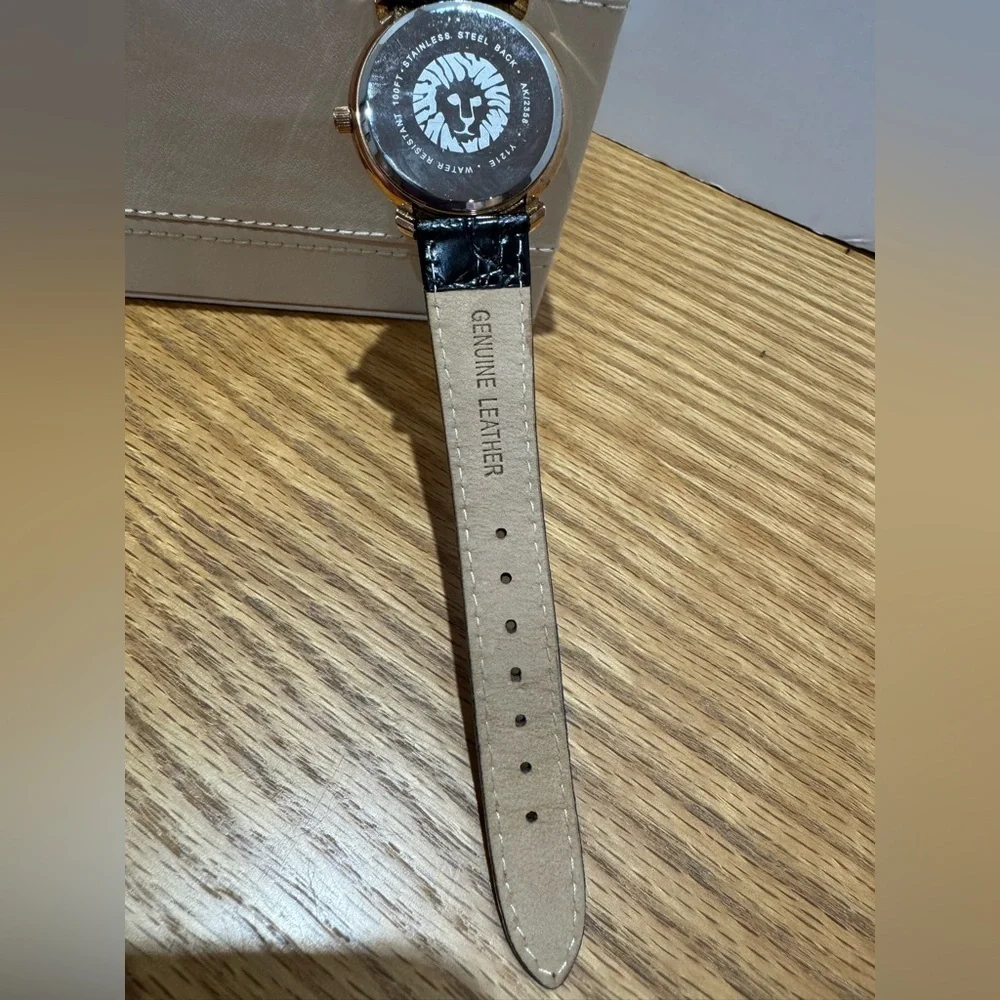 Anne Klein vintage Black and rose Gold Watch w/ leather Crocodile pattern Strap - Picture 6 of 8